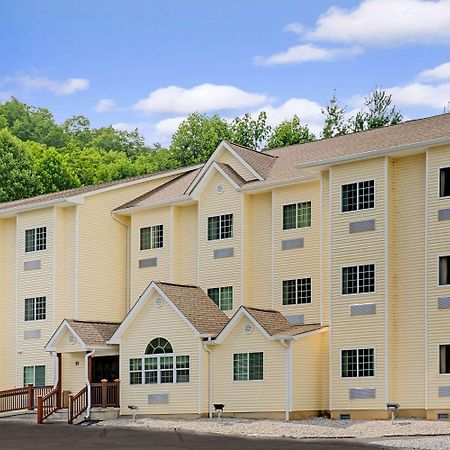 Microtel Inn & Suites By Wyndham Bryson City Exterior foto